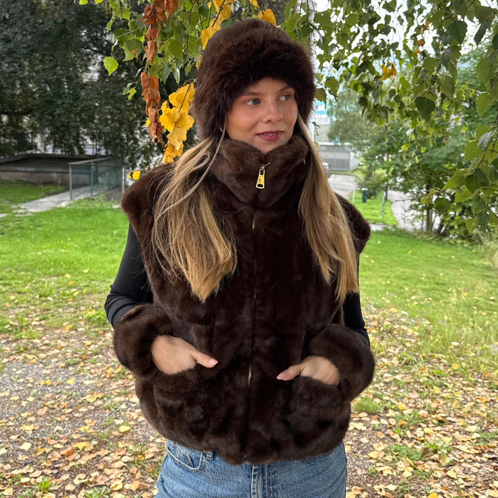 St.Moritz vest - Image 2