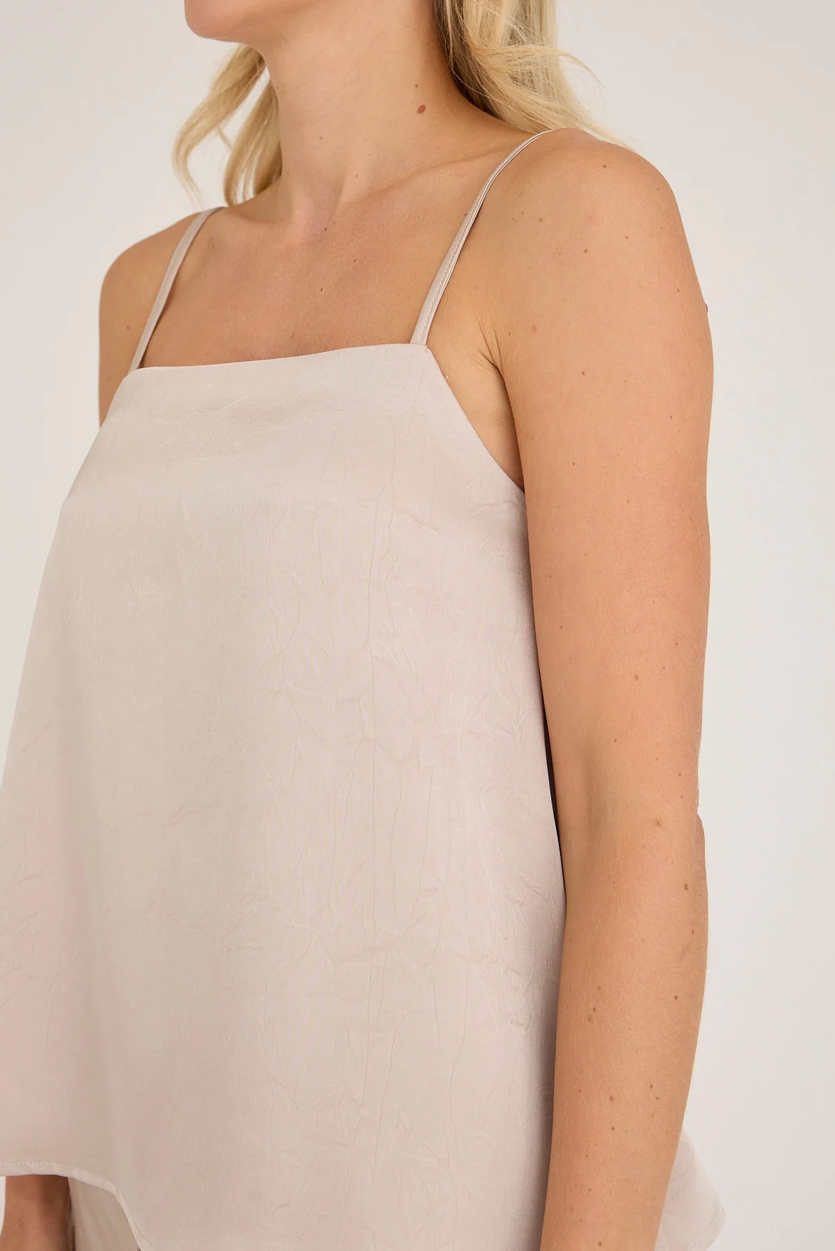Emily strap top champagne - Image 2
